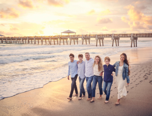 Family Photoshoot at Juno Beach Pier | Amy’s Family