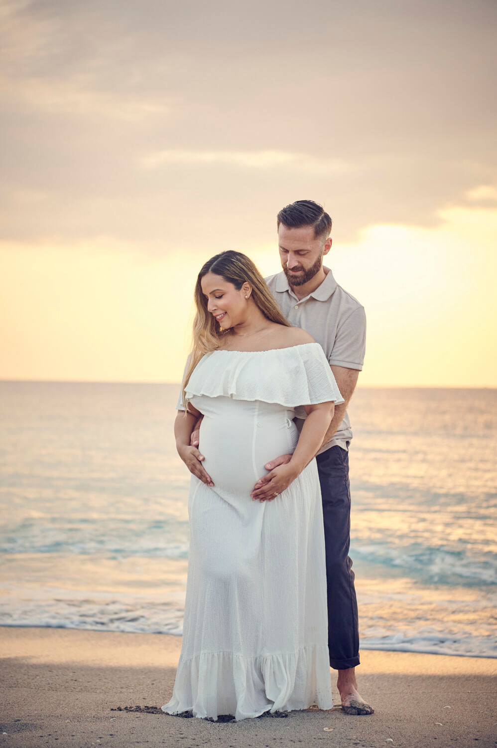 Maternity Photos at Jupiter Beach